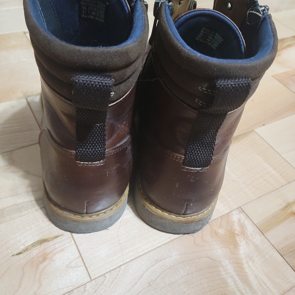 Brown boots - Picture 5 of 5